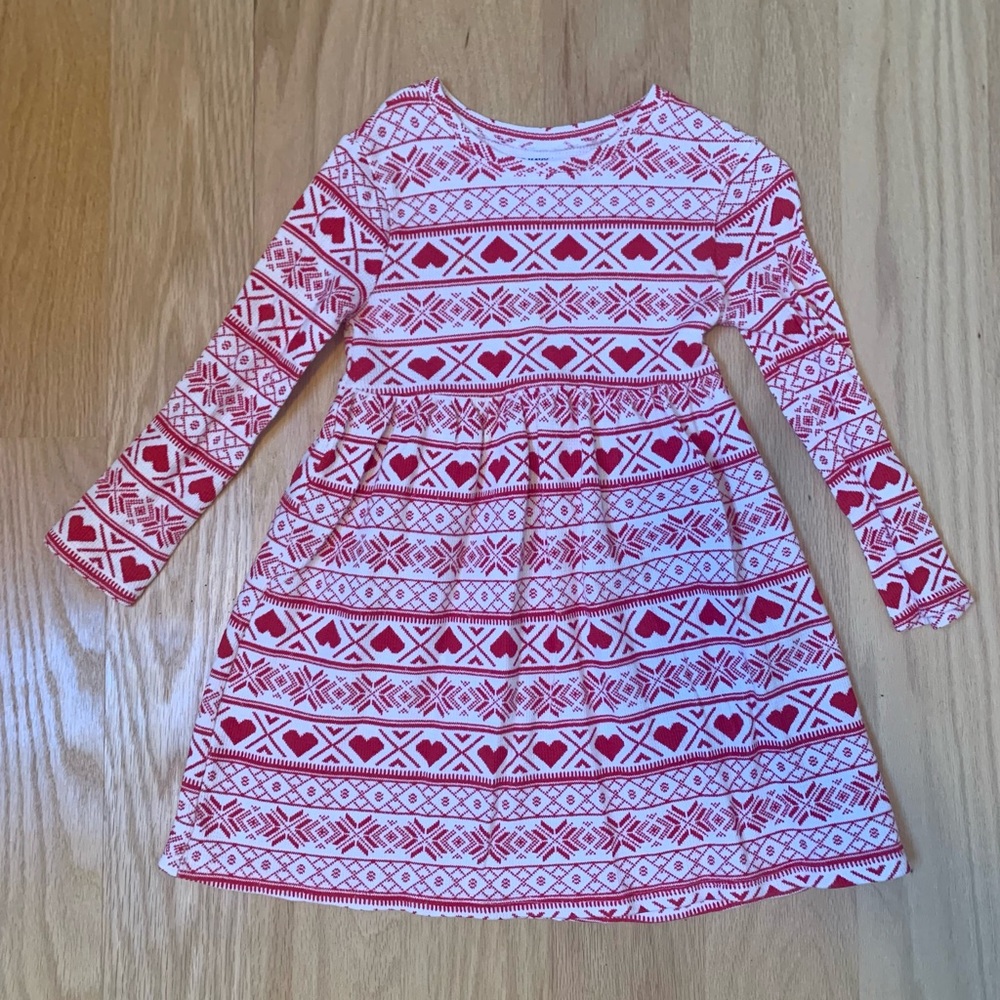 Girls Old Navy Valentines heart dress